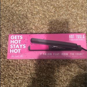 New Hot tools professional 1” salon flat iron
